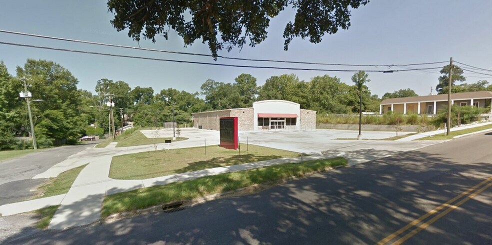 More Photos Of 2107 24th Ave, Meridian Freestanding For Lease