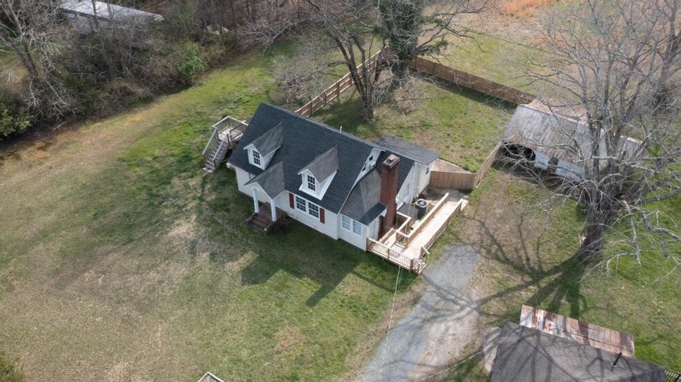 More Photos Of 12894 John Clayton Memorial Hwy, North Multifamily For Sale