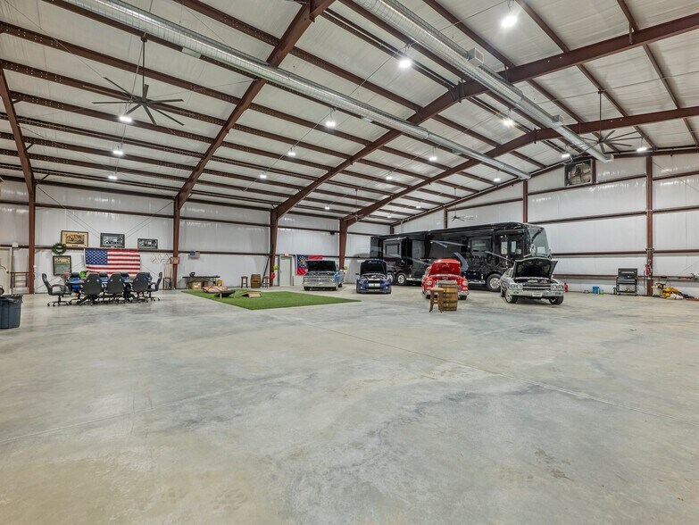 More Photos Of 3263 Tanners Mill Rd, Gainesville Lodge Meeting Hall For Sale