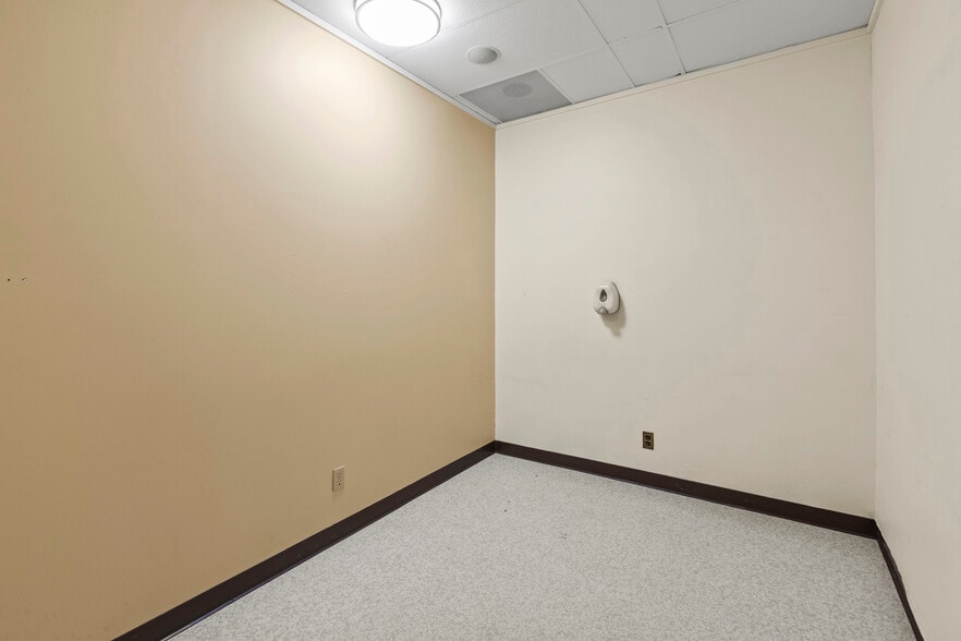 More Photos Of 450 Connecticut St, San Francisco Office For Lease