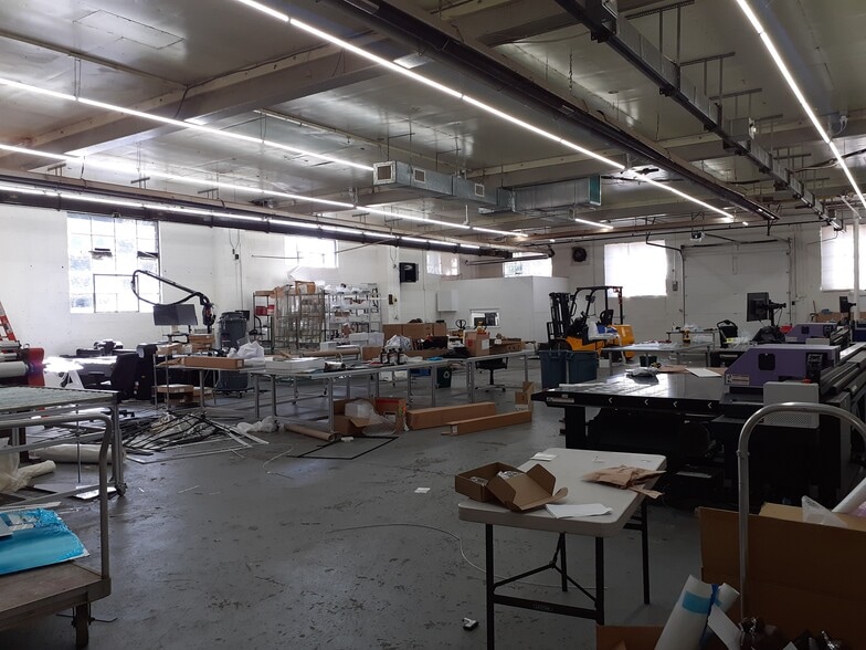 More Photos Of 31 Walnut St, New Windsor Township Industrial For Sale