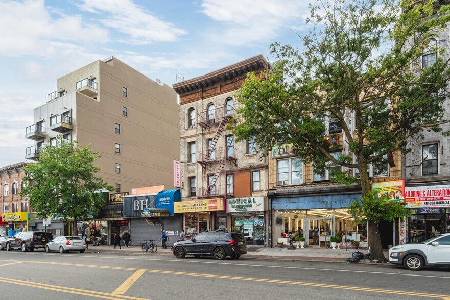 More Photos Of 844 Flatbush Ave, Brooklyn Multifamily For Sale