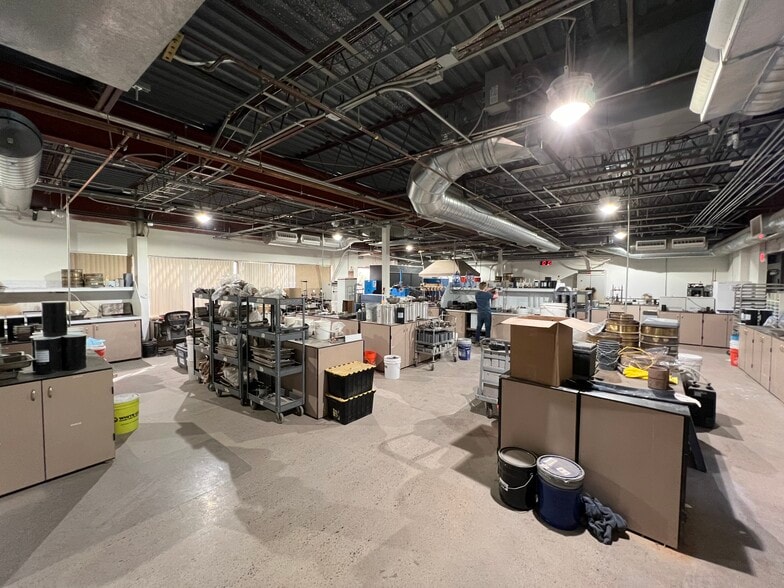 More Photos Of 1395 N Hayden Rd, Scottsdale Office For Lease