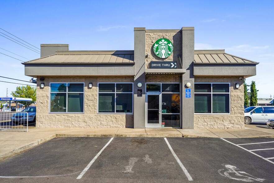 More Photos Of 3380 Lancaster Dr NE, Salem Unknown For Lease