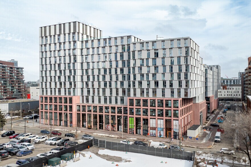 More Photos Of 422 Cherry St, Toronto Apartments For Lease