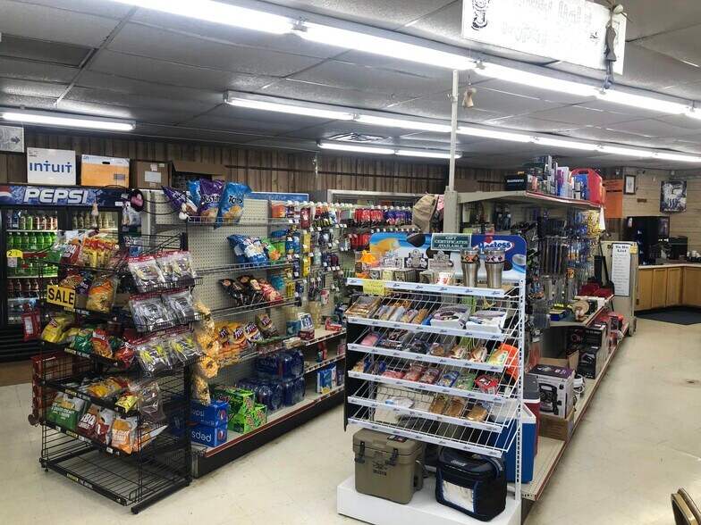 More Photos Of 798 Co 21 rd, Beulah Convenience Store For Sale