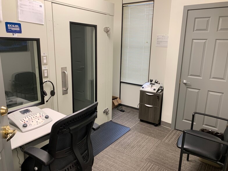 More Photos Of 207 Pine St, Syracuse Office For Lease