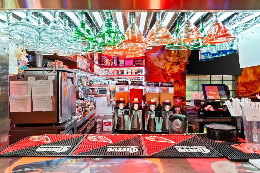 More Photos Of 1884 Arizona 95, Bullhead City General Retail For Sale