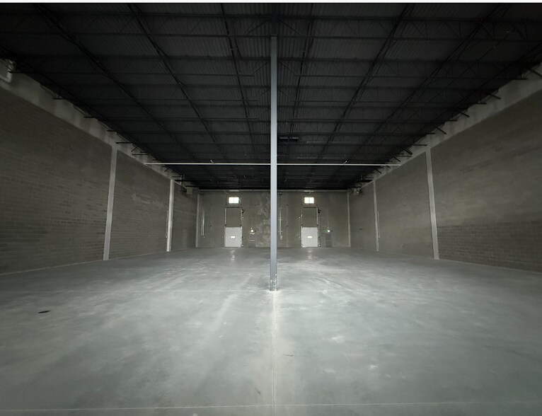 More Photos Of 85 Inspire Blvd, Brampton Warehouse For Sale