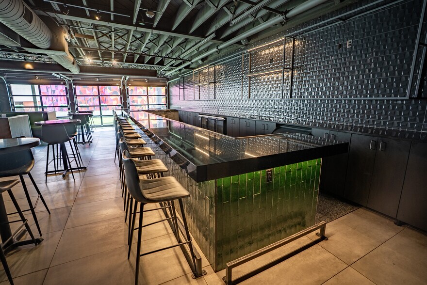 More Photos Of 319 York Rd, Towson Restaurant For Lease