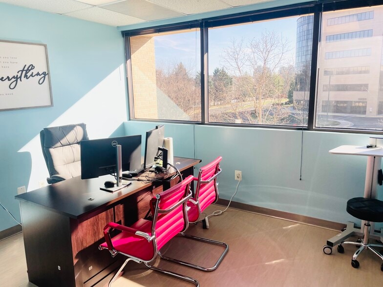 More Photos Of 1830 Town Center Dr, Reston Medical For Sale