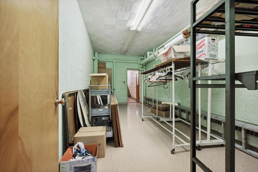 More Photos Of 725 Navarre Ave, Toledo Religious Facility For Sale