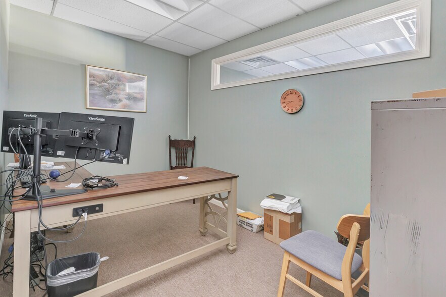 More Photos Of 450 Monroe Tpke, Monroe Unknown For Lease