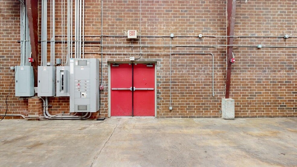 More Photos Of 726 Rigsbee Ave, Durham Office For Lease