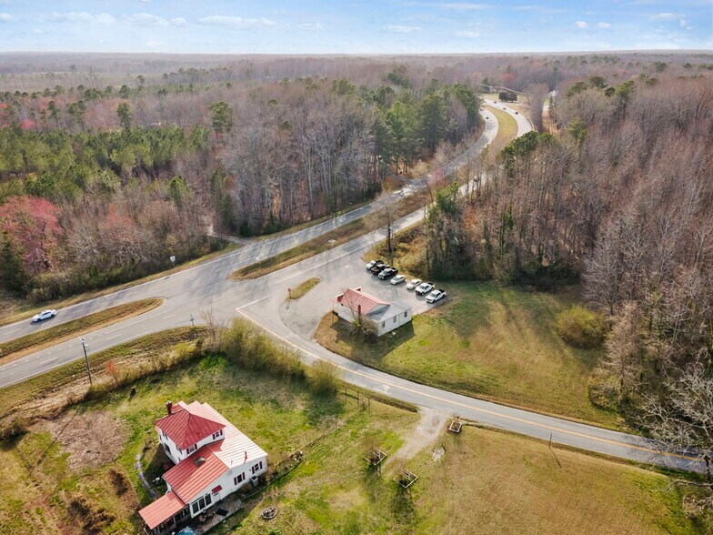 More Photos Of 10290 John Clayton Memorial Hwy, Gloucester Freestanding For Sale