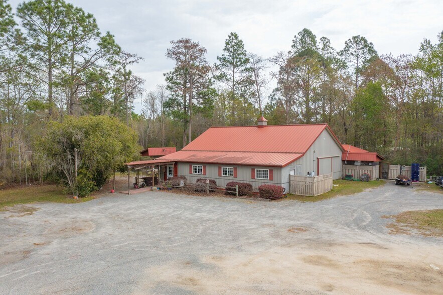 More Photos Of 340 Northview Dr, Jesup Restaurant For Sale