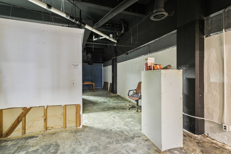 More Photos Of 333 E Bay St, Jacksonville Office For Lease