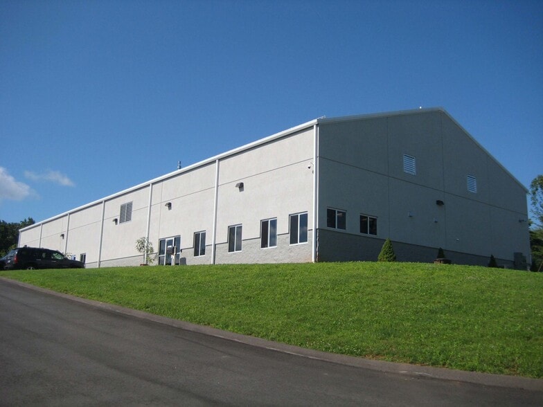 Primary Photo Of 51 Ozick Dr, Durham Manufacturing For Lease