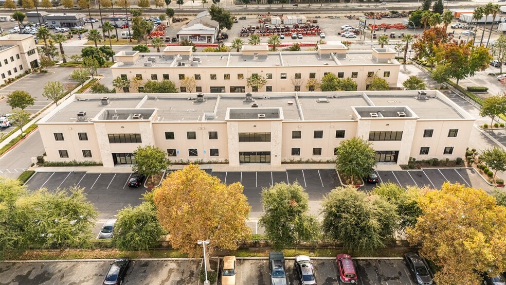 More Photos Of 1795 E Holt Blvd, Ontario Showroom For Sale