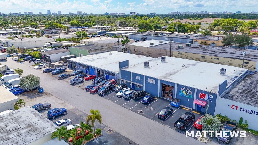 More Photos Of 100-112 SW 5th St, Pompano Beach Warehouse For Lease