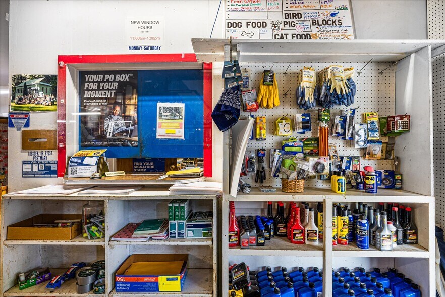 More Photos Of 7550 Logsden Rd, Logsden Convenience Store For Sale