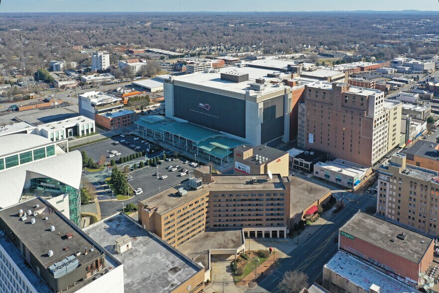 More Photos Of 135 S Main St, High Point Hotel For Sale