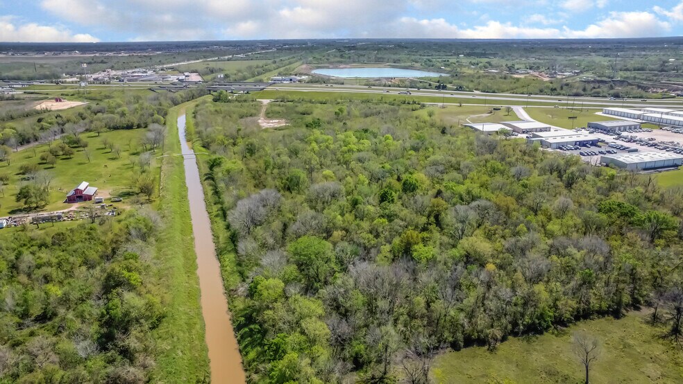 More Photos Of Hwy 288 hwy, Rosharon Land For Sale