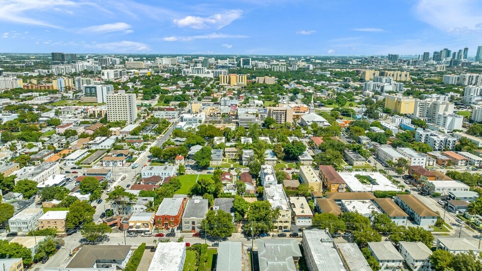 More Photos Of 956-964 SW 3rd st, Miami Multifamily For Sale