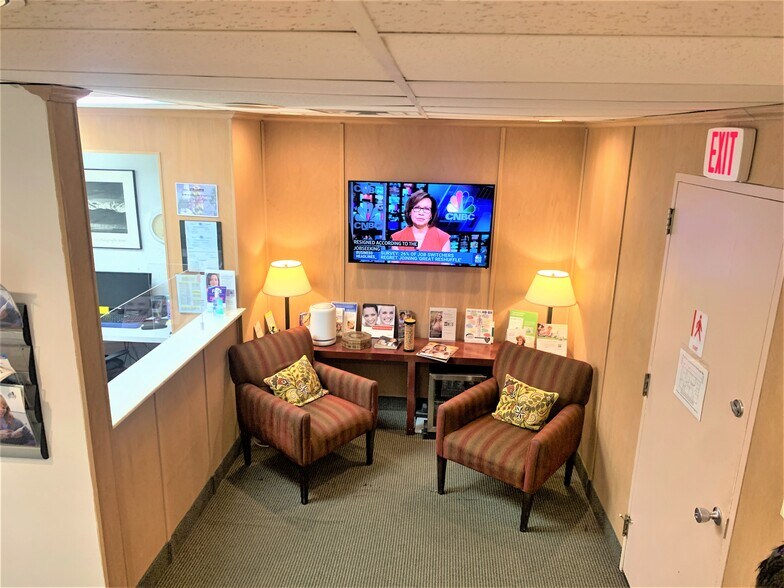 More Photos Of 11125 Rockville Pike, Rockville Medical For Lease