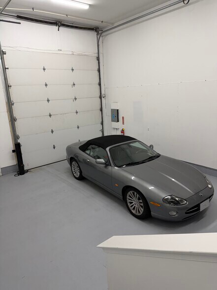 More Photos Of 15 S 7th Ave, Long Branch Self Storage For Lease