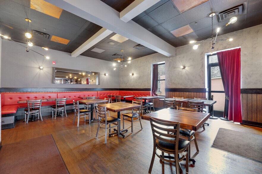 More Photos Of 285 Glenwood Ave, Bloomfield Restaurant For Sale