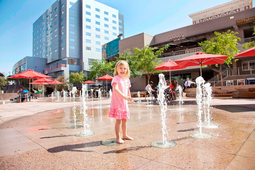 More Photos Of 1 E Washington St, Phoenix Office For Lease