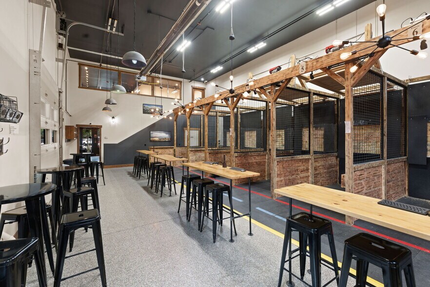 More Photos Of 211 Main St, Frisco General Retail For Sale