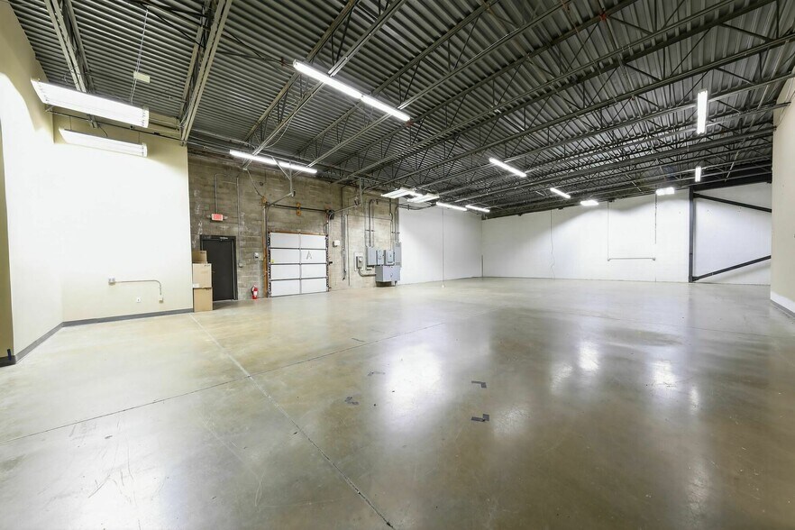 More Photos Of 50 W TechneCenter Dr, Milford Light Distribution For Sale