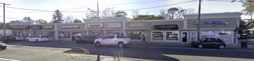 More Photos Of 1939-1945 New York Ave, Huntington Station Unknown For Lease