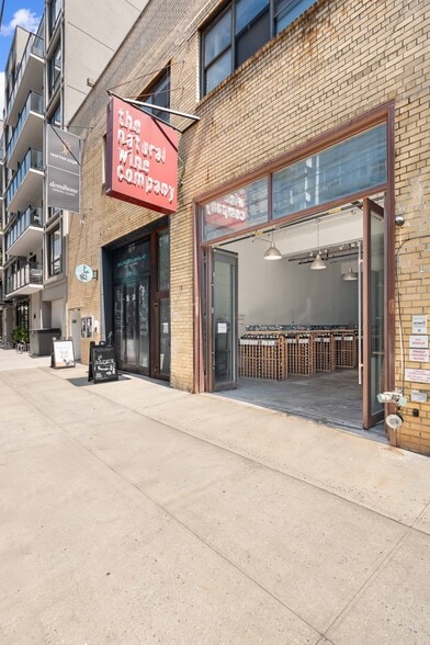 Primary Photo Of 211 N 11th St, Brooklyn Storefront Retail Office For Lease