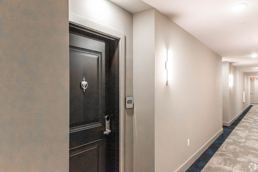 More Photos Of 10 W Westfield Ave W, Roselle Park Apartments For Lease