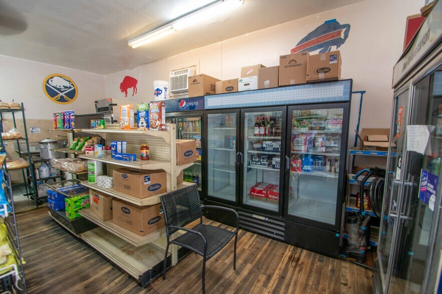 More Photos Of 301 E North St, Geneva Apartments For Sale