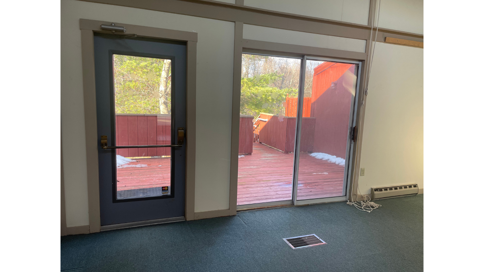 More Photos Of 235 Pine Grove Rd, State College Freestanding For Lease
