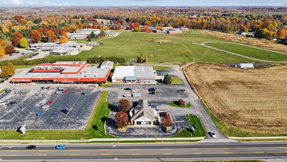 More Photos Of 9091-9099 Old Us Highway 31, Berrien Springs Freestanding For Sale