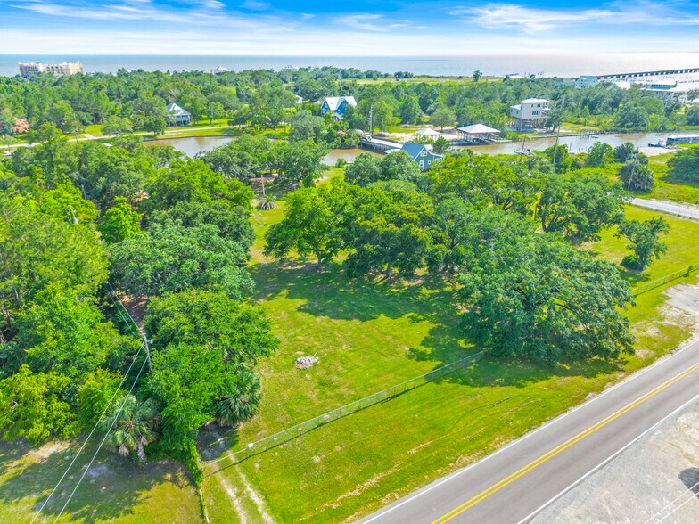 More Photos Of 120-124 Bayview Ave, Pass Christian Land For Sale