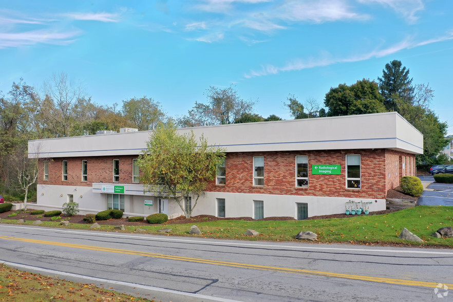 Primary Photo Of 2801 Freeport Rd, Natrona Heights Medical For Lease