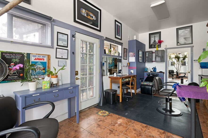 More Photos Of 4935 Shattuck Ave, Oakland Freestanding For Sale