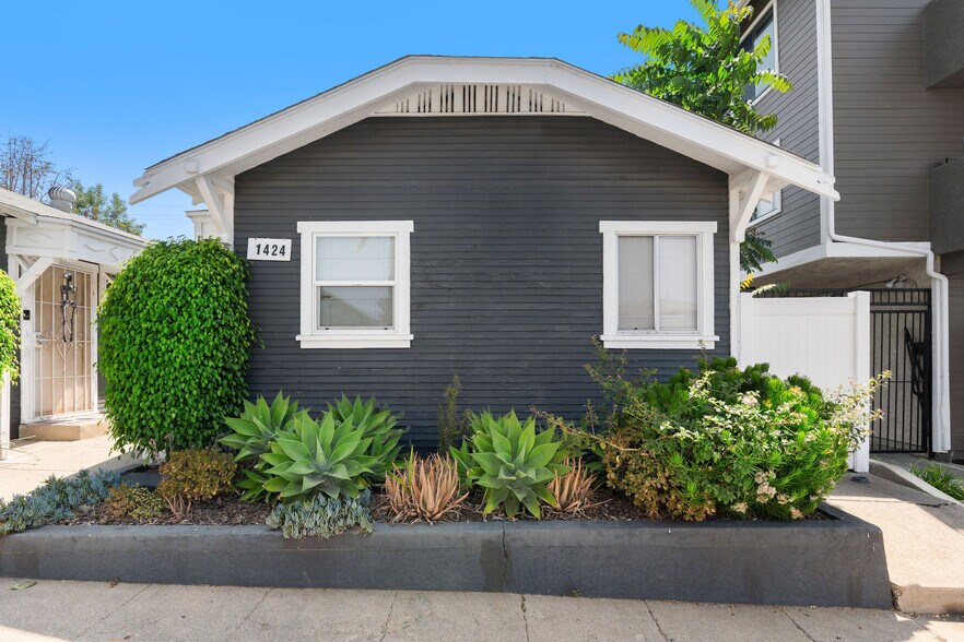 More Photos Of 1424 Coronado Ave, Long Beach Apartments For Sale