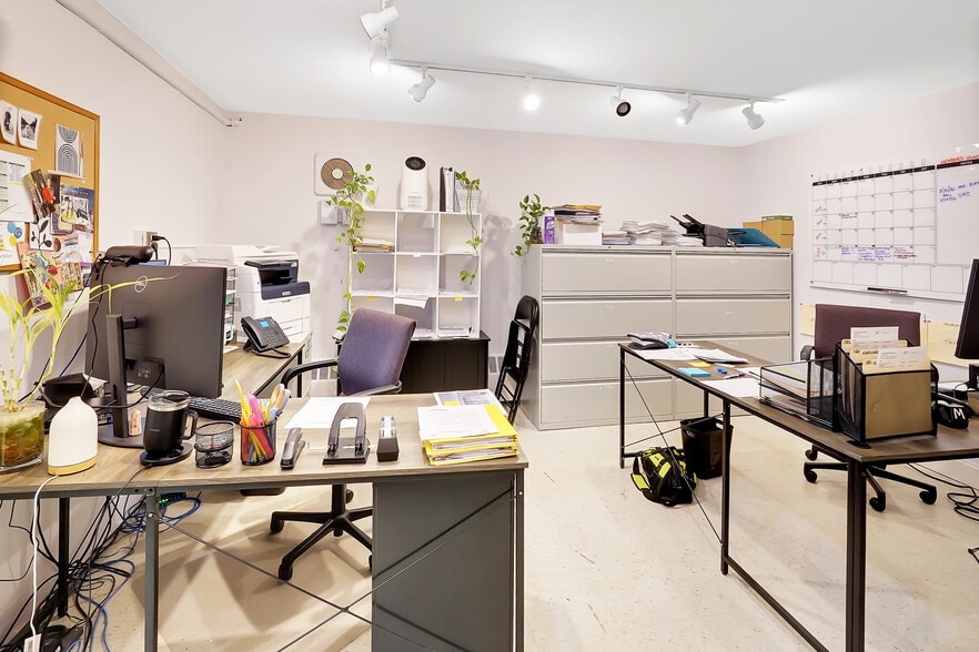 More Photos Of 6-8 Spring St, Freehold Office For Sale