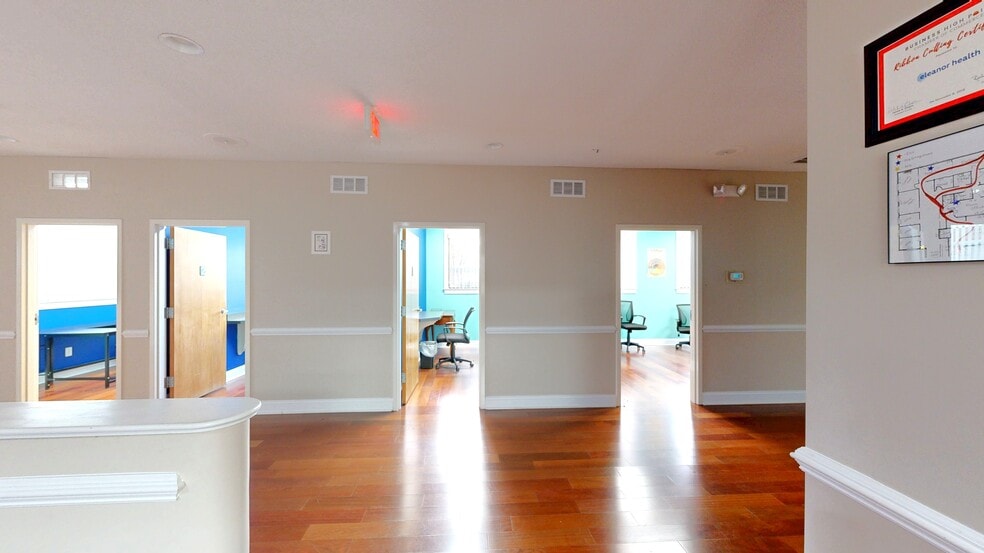 More Photos Of 206 Gatewood Ave, High Point Medical For Lease