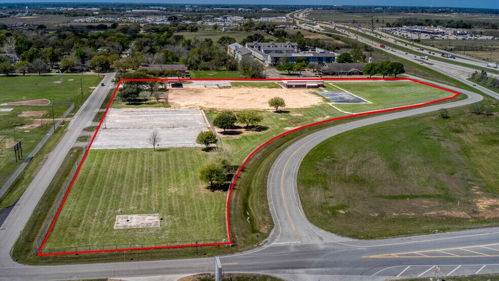 More Photos Of TBD Fields Store at 290 hwy, Waller Land For Sale