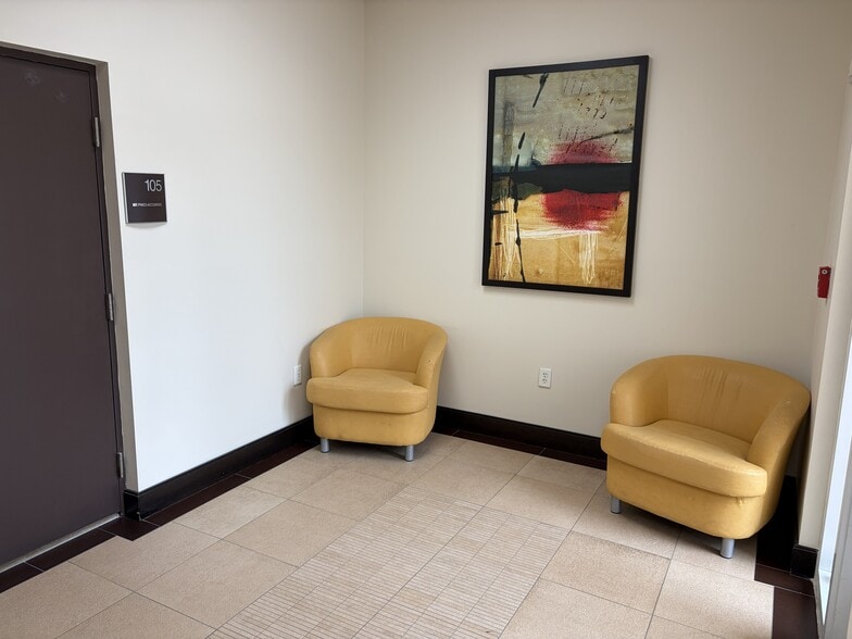 More Photos Of 1961 NW 150th Ave, Pembroke Pines Office For Lease