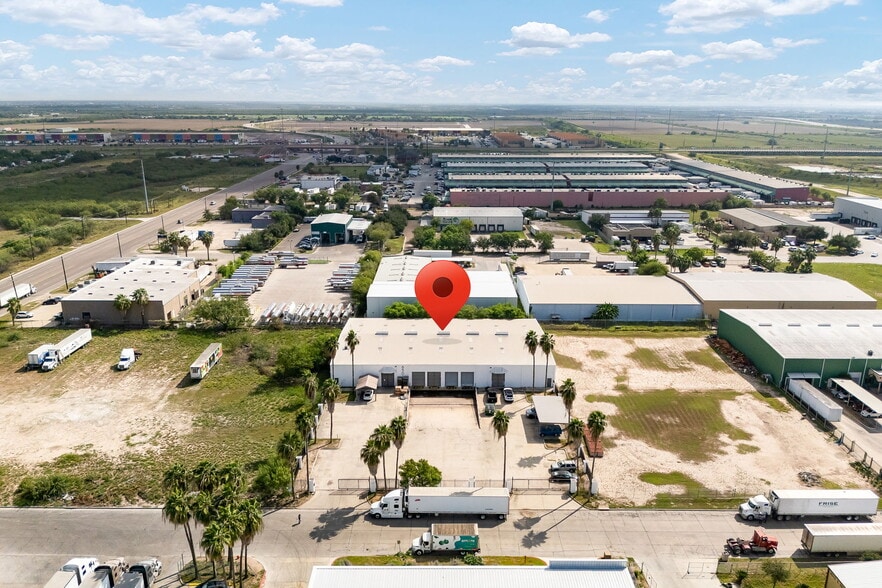 More Photos Of 6501 S 28th St, McAllen Warehouse For Sale
