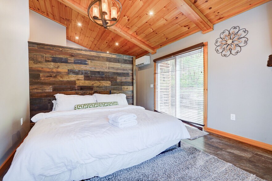 More Photos Of 5685 County Road 33, Canandaigua Specialty For Sale